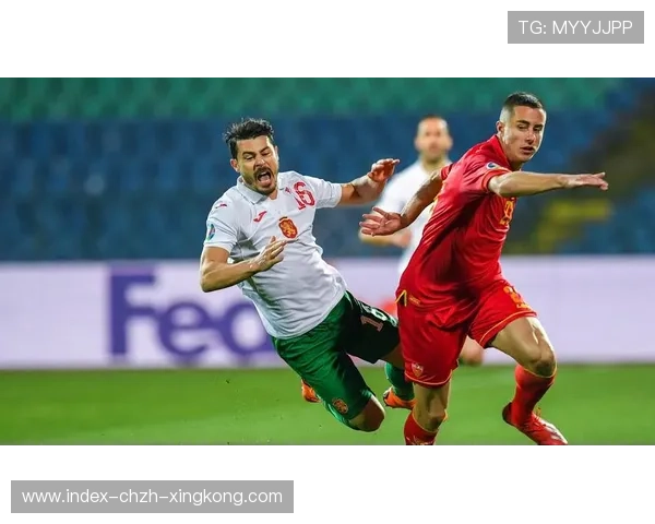 法甲摩纳哥长传配合收效，客场抢分成真